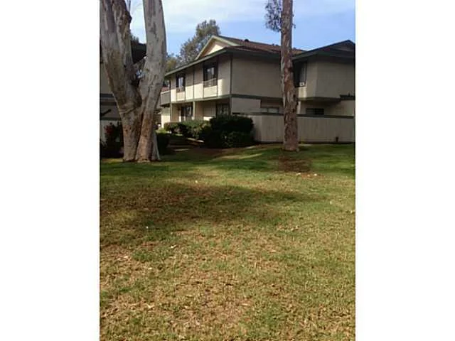 10175 Caminito Volar Drive, San Diego, CA 92126