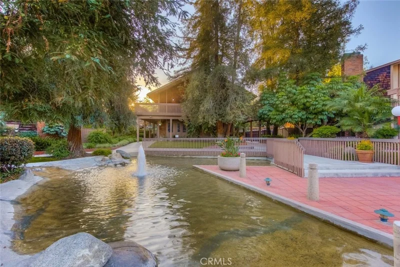 1008 Cabrillo Park #A, Santa Ana, CA 92701