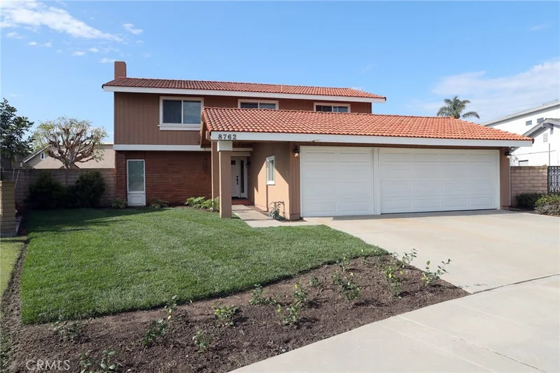 8762 Gallant, Huntington Beach, CA 92646