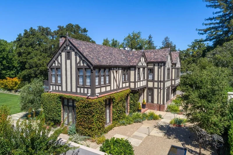 190 Bridge, Hillsborough, CA 94010