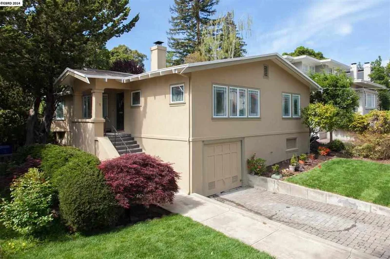 91 Nova Dr, Piedmont, CA 94610-1037