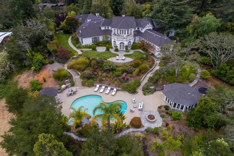 125 Lakeview, Woodside, CA 94062