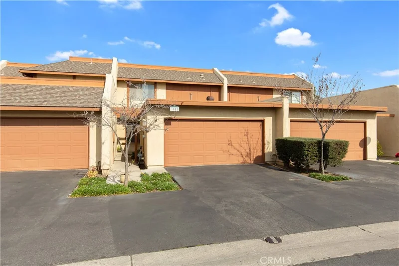 1881 Pine, La Habra, CA 90631