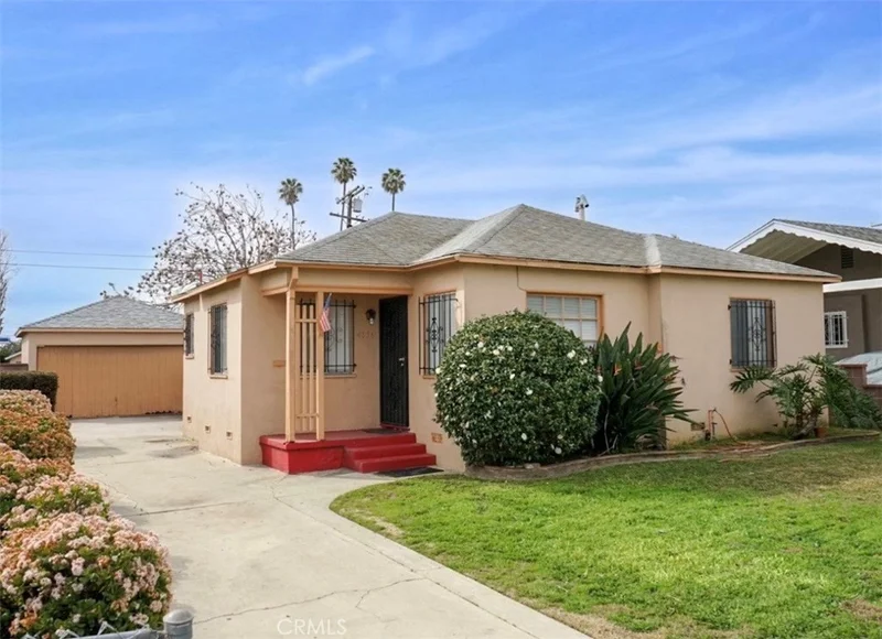 4336 E Queensdale Street, Compton, CA 90221