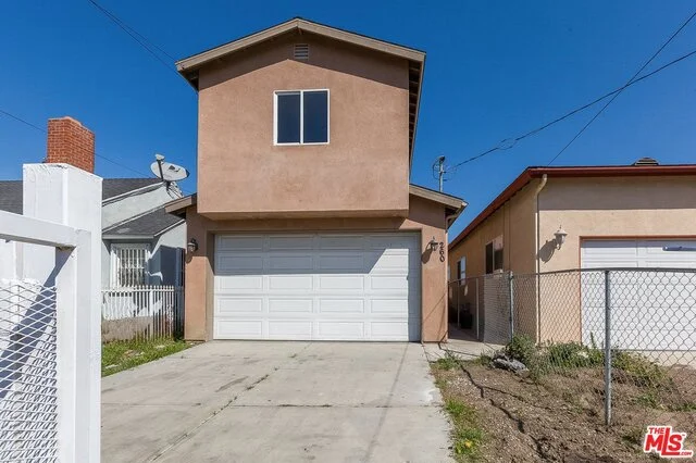 2605 124th, Compton, CA 90222