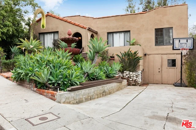 4610 Mont Eagle, Los Angeles, CA 90041