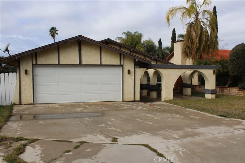 6209 Correll Street, Riverside, CA 92504