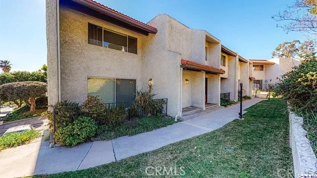 7780 Via Cassano, Sun Valley, CA 91504