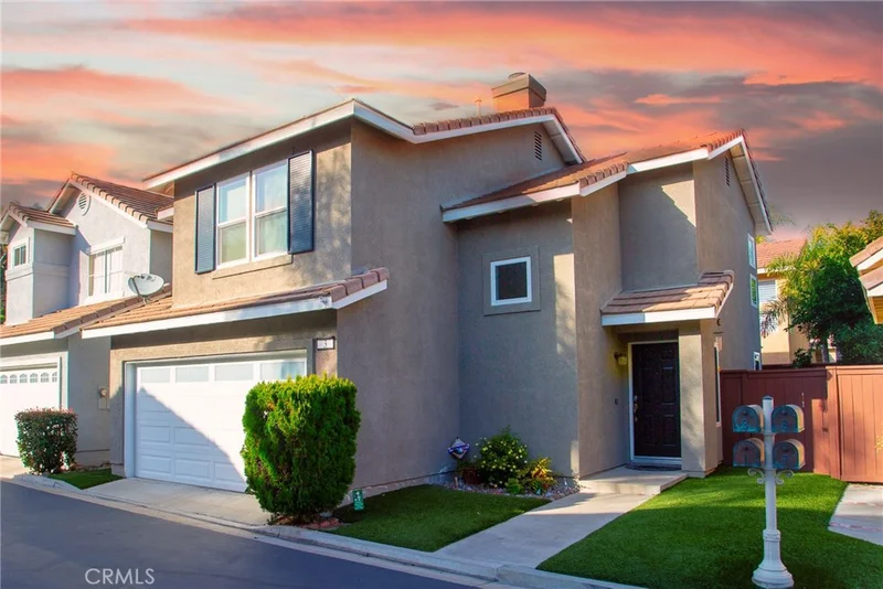 3 Avon, Aliso Viejo, CA 92656