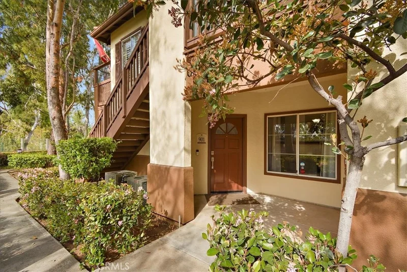 2960 Champion #901, Tustin, CA 92782