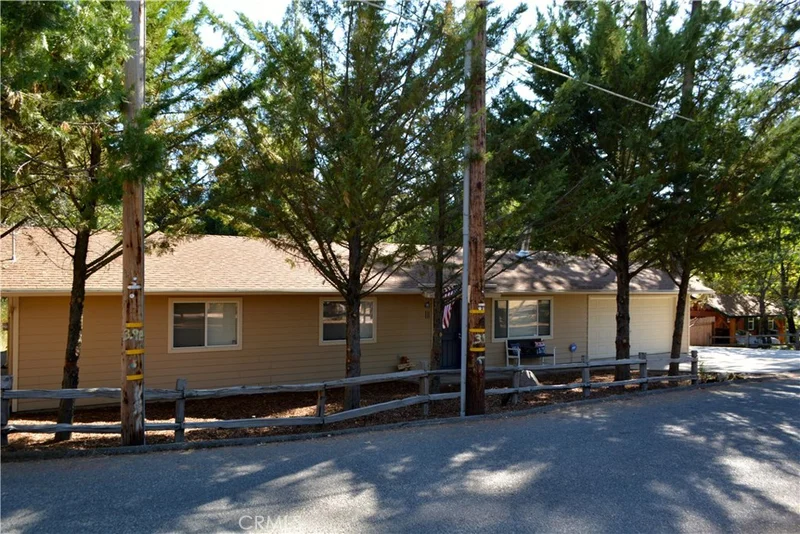 54724 Crane Valley Rd, Bass Lake, CA 93604