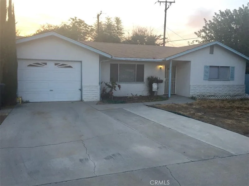 1005 Dixie, Hemet, CA 92543