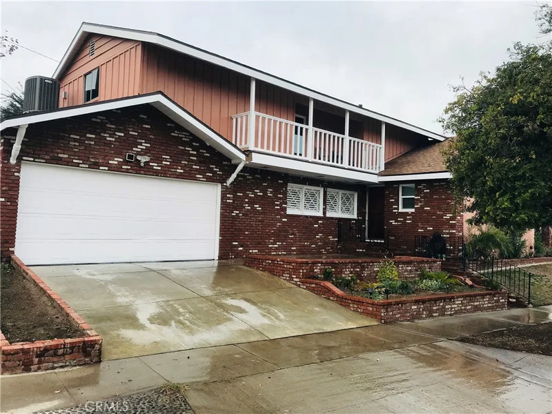 2934 Centralia, Lakewood, CA 90712