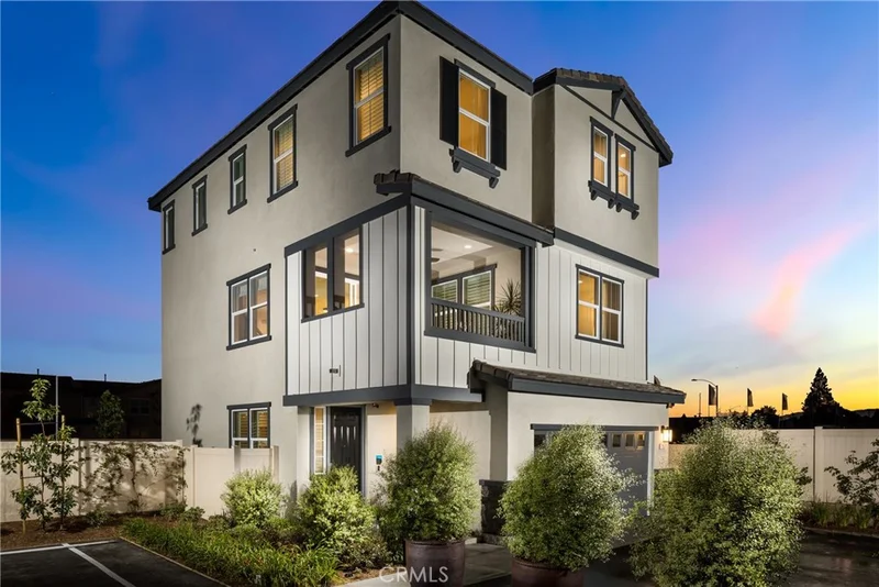 2590 Lugaro, Anaheim, CA 92801