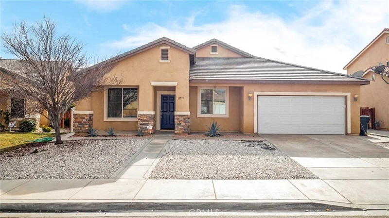 11735 Winewood, Victorville, CA 92392
