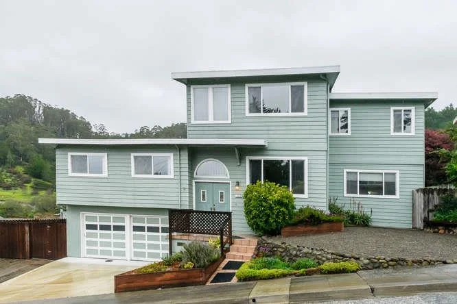 1011 Zamora, Pacifica, CA 94044
