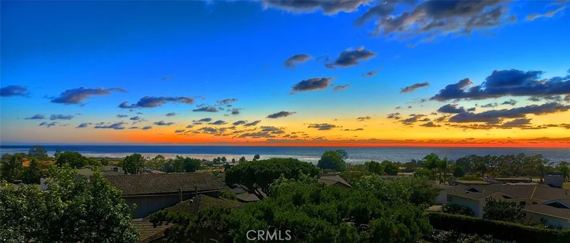 460 Mendoza, Corona Del Mar, CA 92625