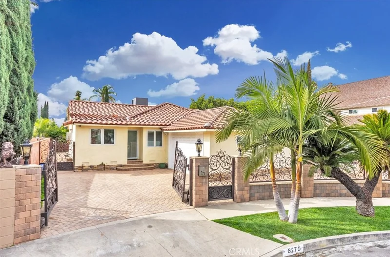 6279 Van Noord, Valley Glen, CA 91401