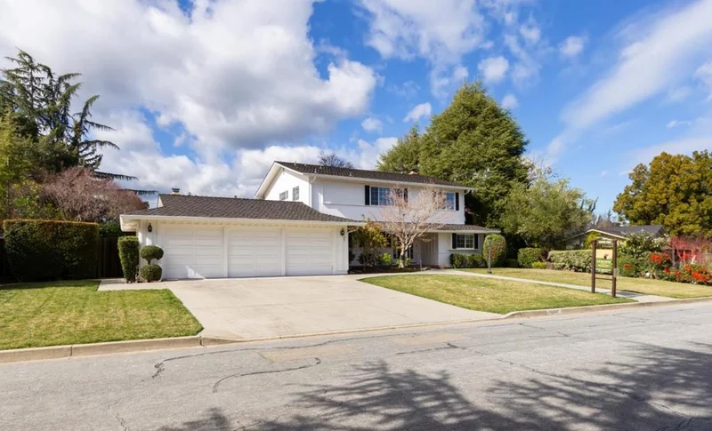 12309 Larchmont, Saratoga, CA 95070