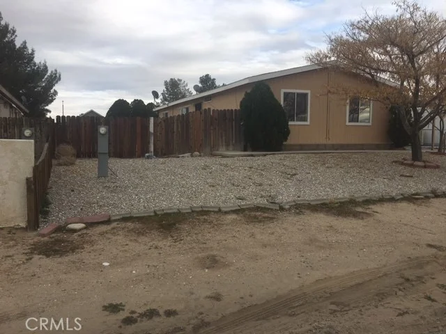 19009 Muskrat, Adelanto, CA 92301