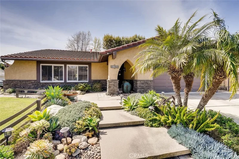 27002 Durango Lane, Mission Viejo, CA 92691