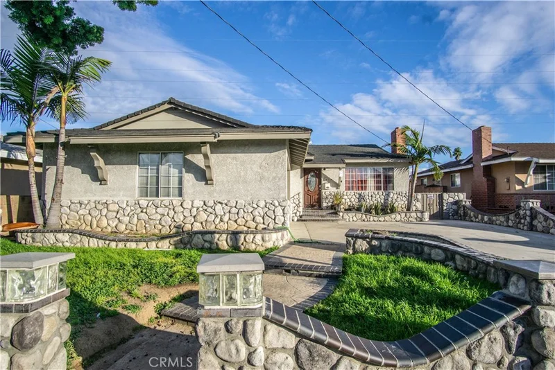 854 Claude, Carson, CA 90746