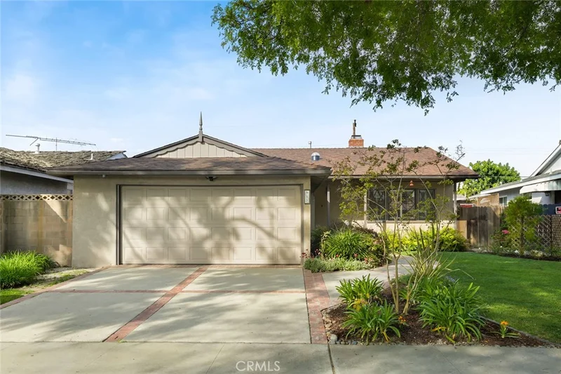 857 Kallin, Long Beach, CA 90815