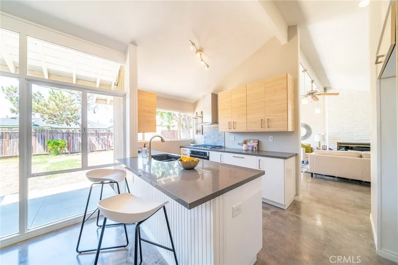 521 Adams, Fullerton, CA 92832