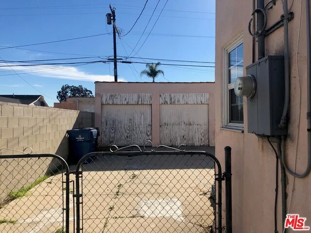 3010 78th, Inglewood, CA 90305
