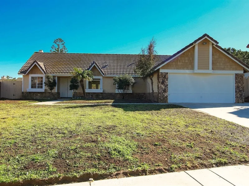 11822 Creighton, Riverside, CA 92505