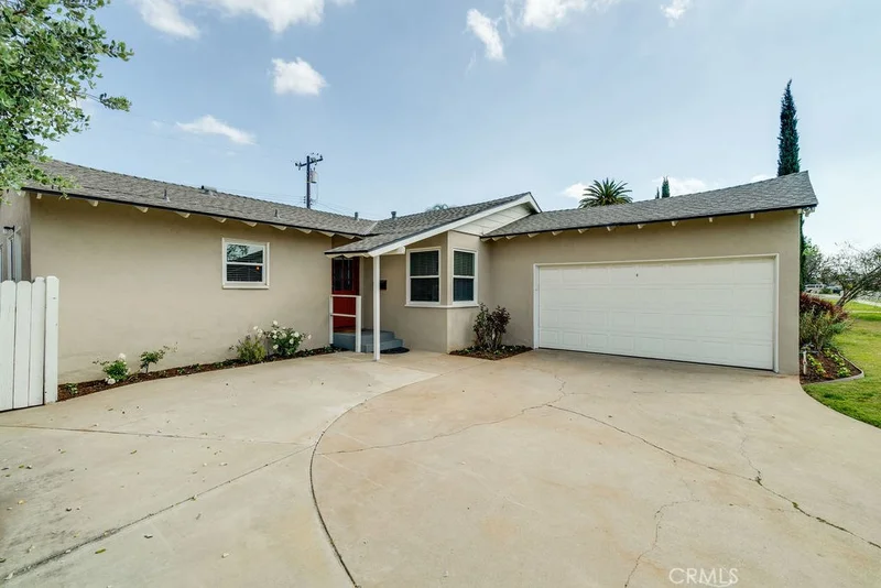 425 Wilson, Orange, CA 92867