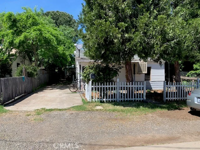 872 19th, Chico, CA 95928