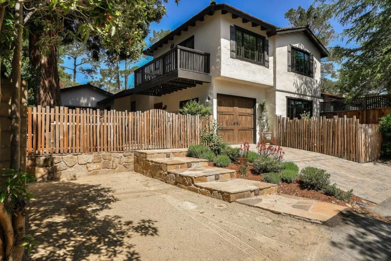 0 9th 2 SW Of Torres, Carmel, CA 93921