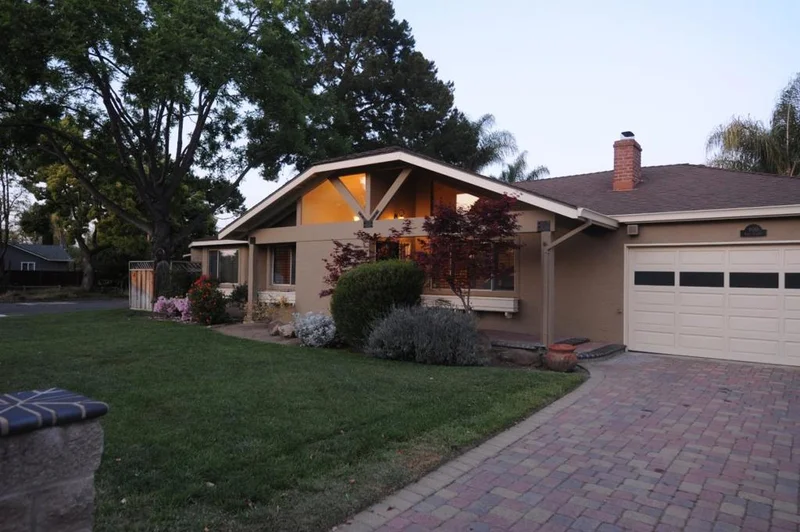 900 Eden Avenue, San Jose, CA 95117