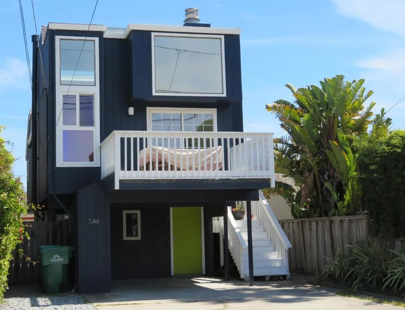 546 36th, Santa Cruz, CA 95062