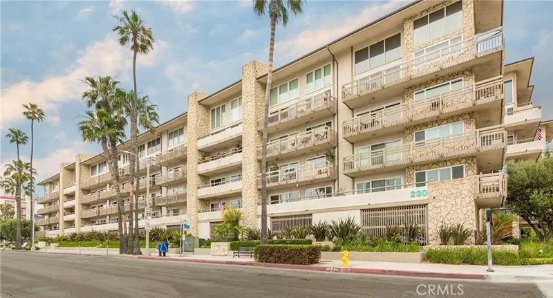 230 Catalina #106, Redondo Beach, CA 90277