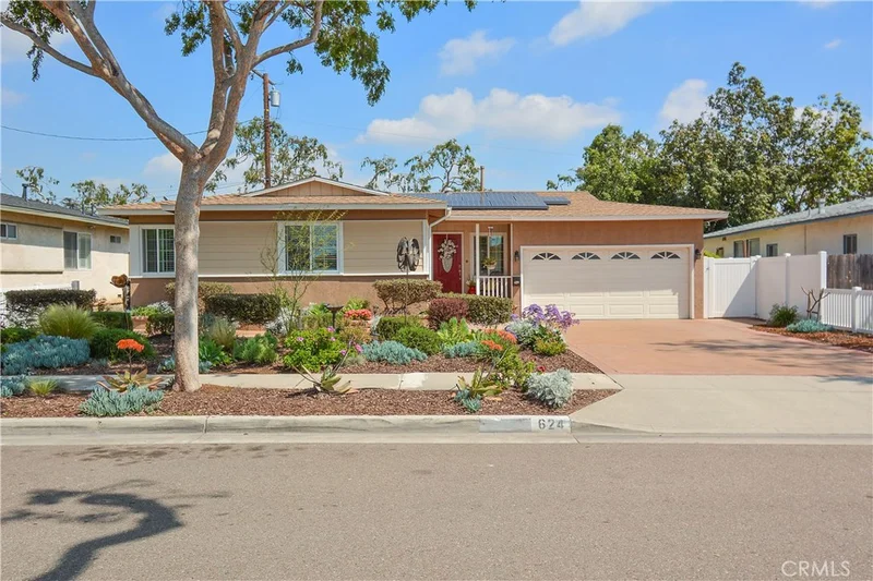 624 Princeton, Fullerton, CA 92831
