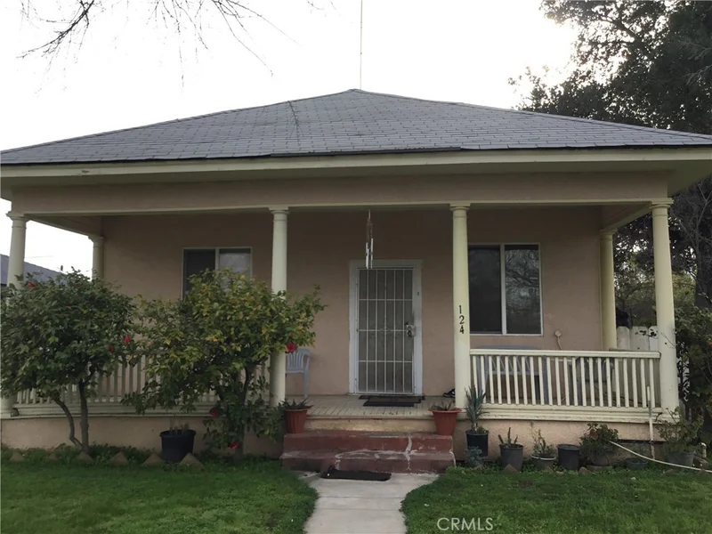 124 N, Madera, CA 93637