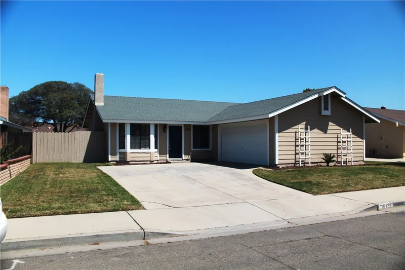1013 Colebrook, Santa Maria, CA 93458