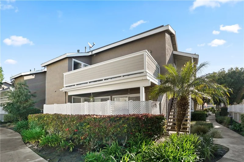 11893 Brookhaven #18, Garden Grove, CA 92840
