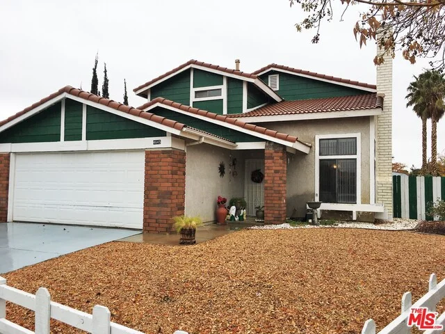 4645 Dowel, Palmdale, CA 93552