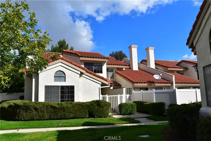 22906 Colombard #1, Diamond Bar, CA 91765