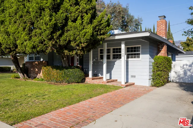 2708 Ostrom, Long Beach, CA 90815