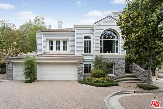11837 Henley, Los Angeles, CA 90077