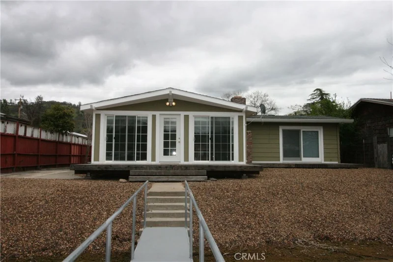 301 Lake, Clearlake Oaks, CA 95423