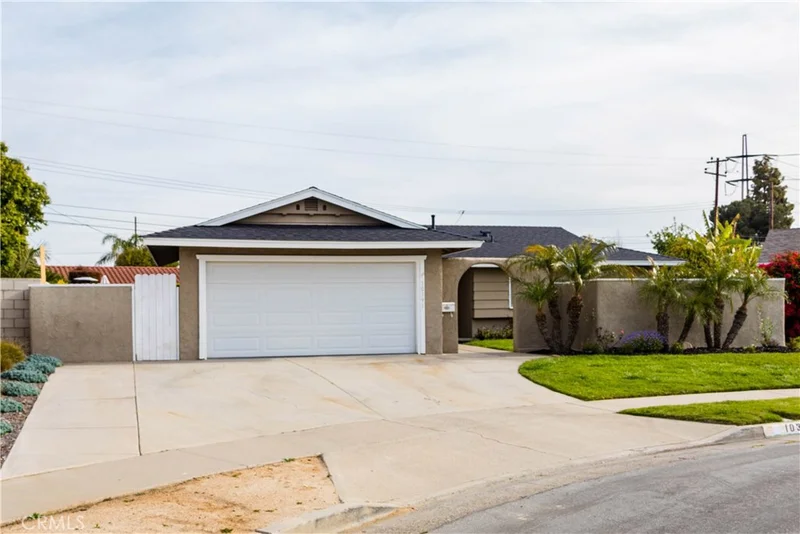 10391 Maikai, Huntington Beach, CA 92646