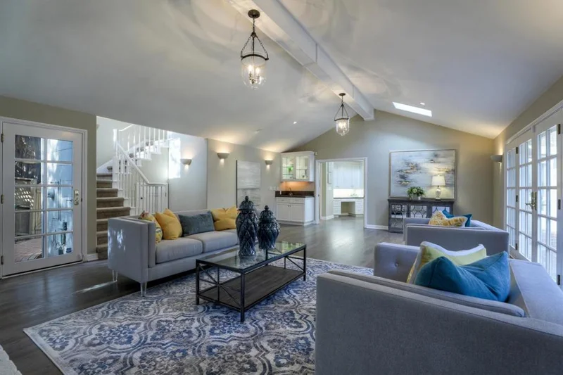523 Deodara, Los Altos, CA 94024