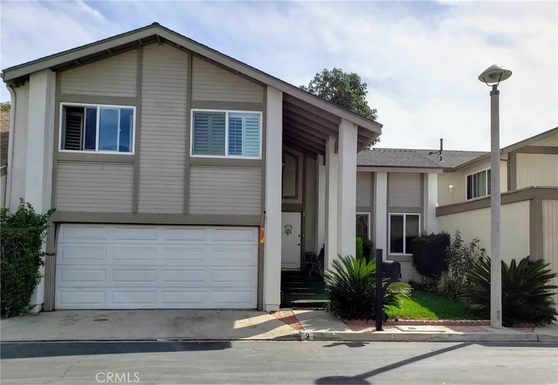 3 Peacock, Irvine, CA 92604
