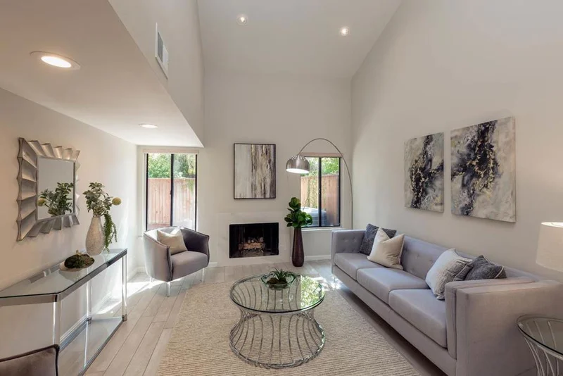 543 Tyrella, Mountain View, CA 94043