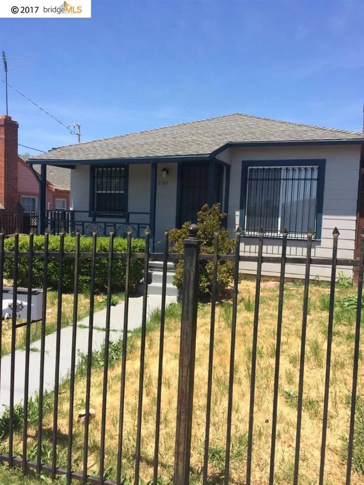 2763 106th Ave, Oakland, CA 94605